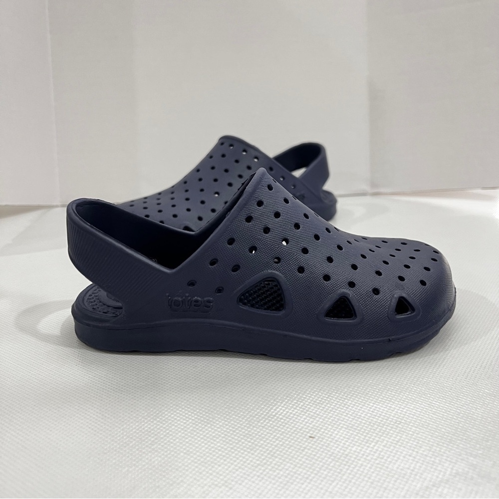 Totes Kids Solobounce Perforated Sandals Navy Blue Slip-On Clogs Kids Size 9-10